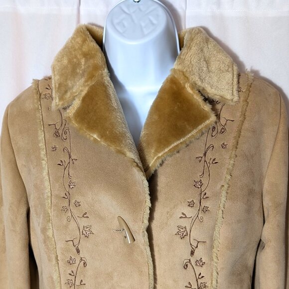 ARSENO CANADA Faux SUEDE & FUR jacket Sz S EMBROIDERIES TOOTH-LIKE buttons A GEM - Picture 2 of 16